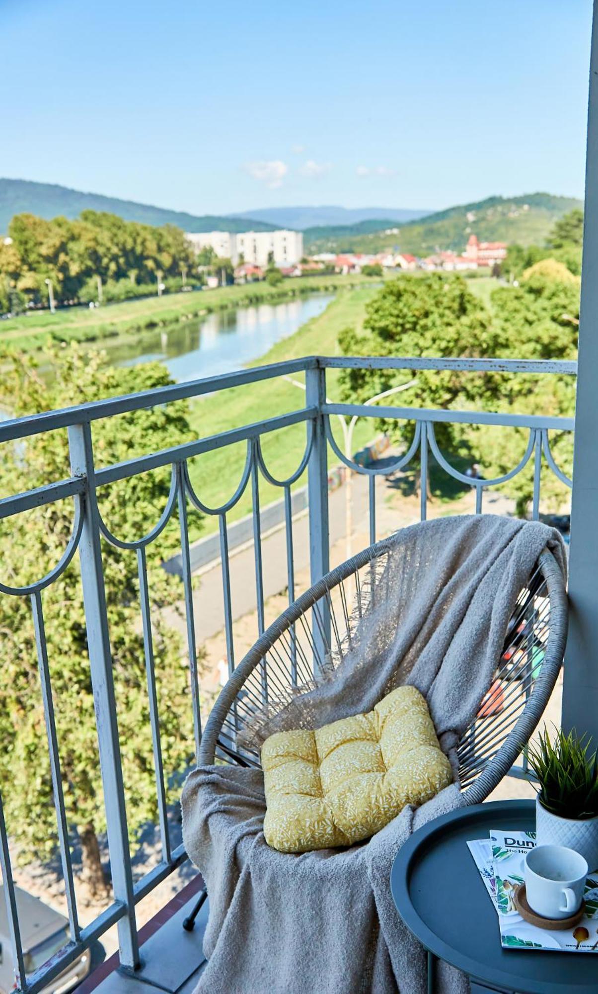 Wonderful Panoramic View Apartment Mukachevo Exterior foto